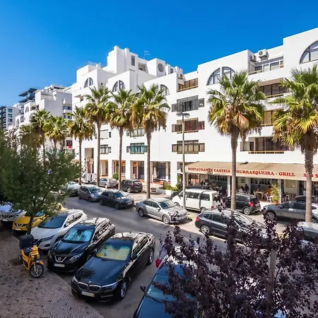 Charming In - 50 M² - Terrace Quarteira