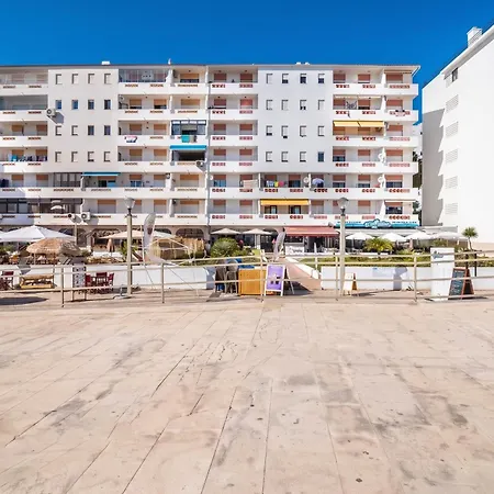 Charming In - 50 M² - Terrace Апартаменты *