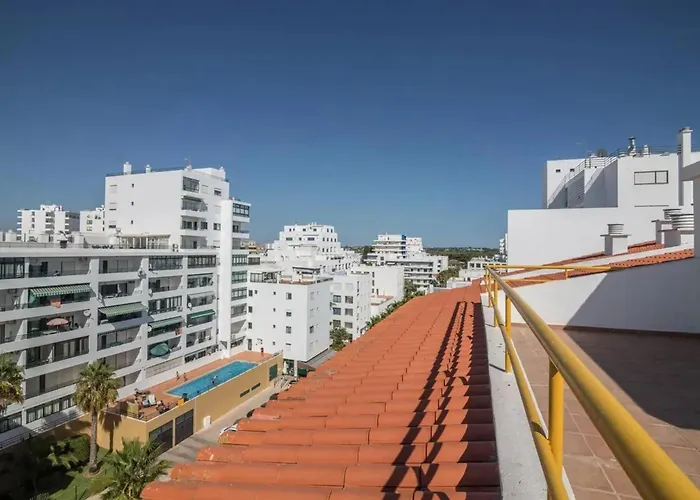 Charming In - 50 M² - Terrace * Quarteira