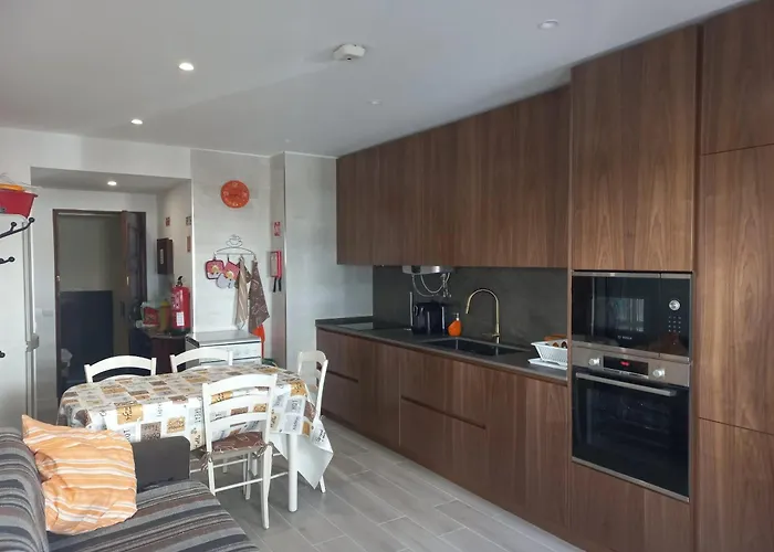 Charming In - 50 M² - Terrace * Quarteira